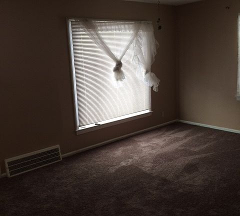 5th image of 935 E 228th St