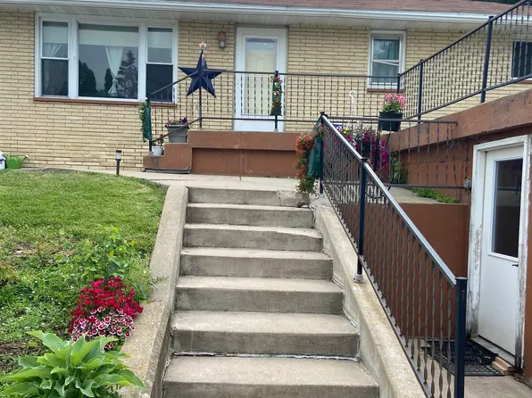 103 2nd St, Ontario, WI 54651
