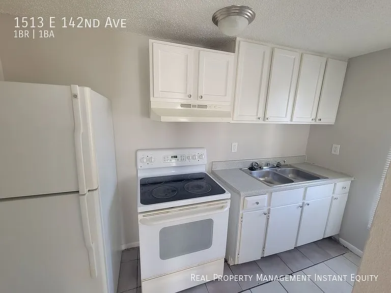 1513 E 142nd Ave — Photo 4