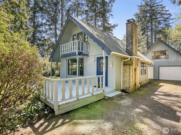 419 Draconis Avenue SE, Ocean Shores, WA 98569
