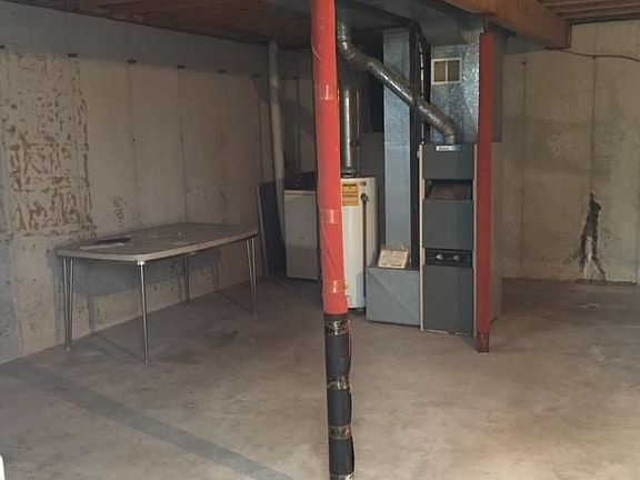 3rd image of 5918 146th Ave