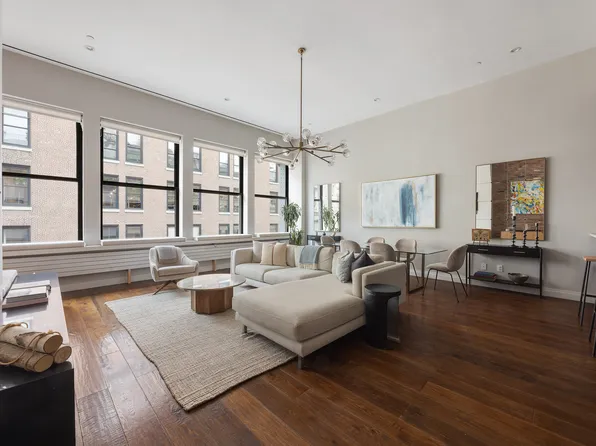 109 Greene Street image 4 of 17