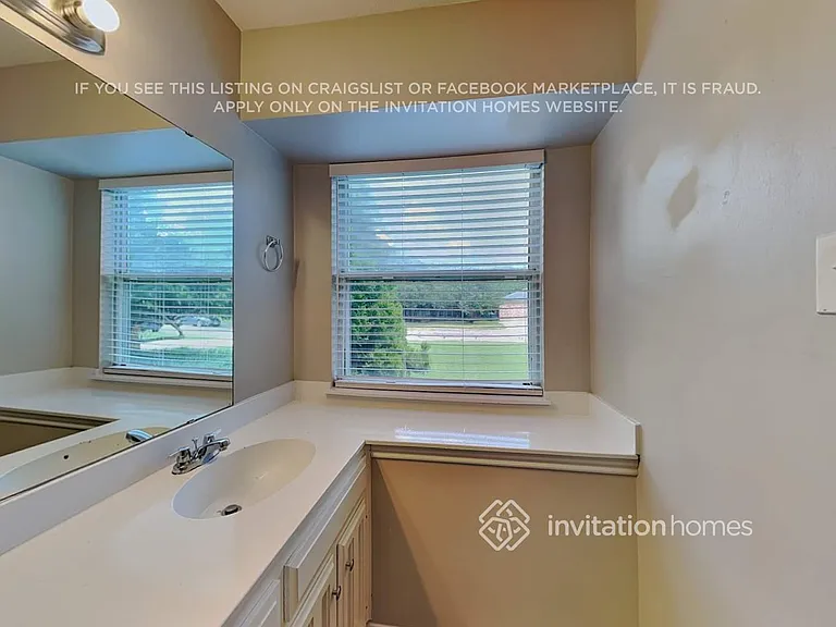 3217 Brooke St — Photo 10