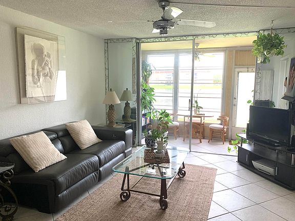 4th image of 2801 N Pine Island Road #110