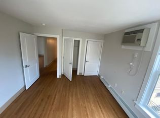94 Brookline St #301, Cambridge, MA 02139