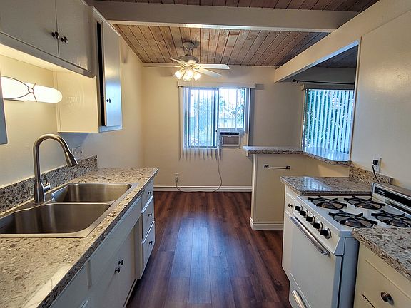 4th image of 6251 Milton Ave #E