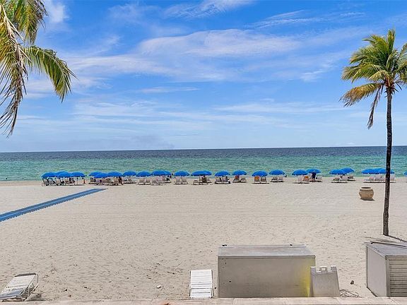 3rd image of 2201 S Ocean Drive #506