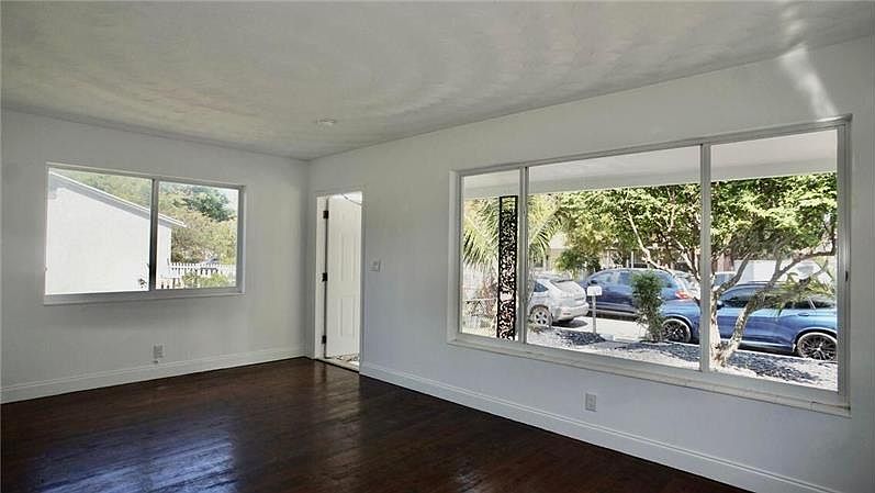 2nd image of 617 N D St