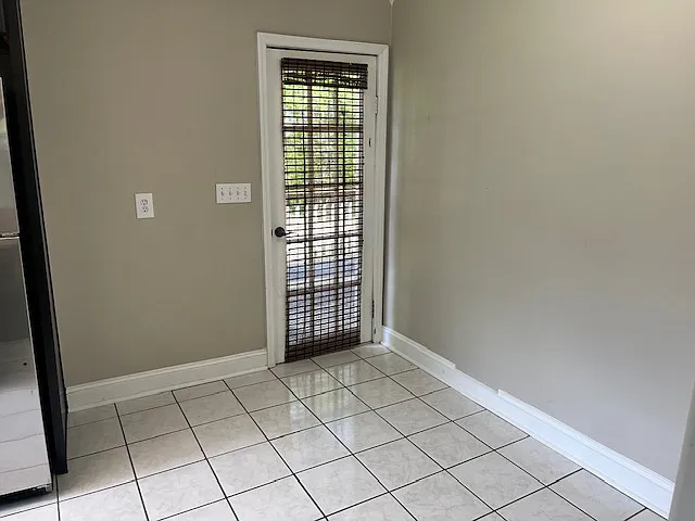 4716 McCahill Rd — Photo 11