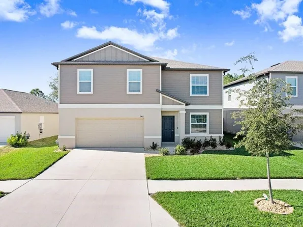 2401 Lanier Rd, Zephyrhills, FL 33541