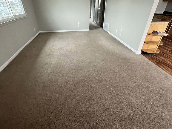 3rd image of 2300 Carnation Dr #0