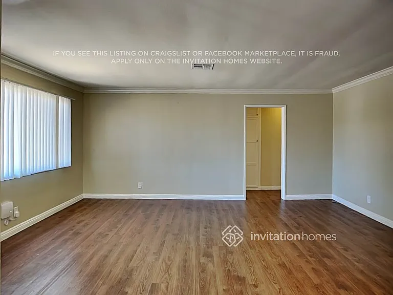 12000 Lorne St — Photo 4