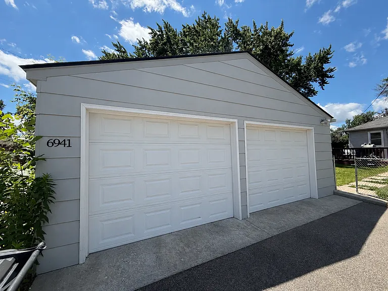 6941 Sheridan Ave S — Photo 12
