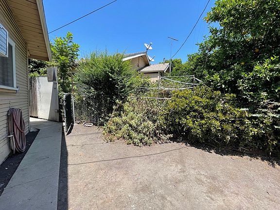 3rd image of 4505 Paulhan Ave #4505