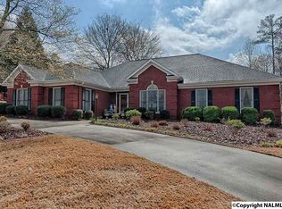 100 Antebellum Dr, Meridianville, AL 35759