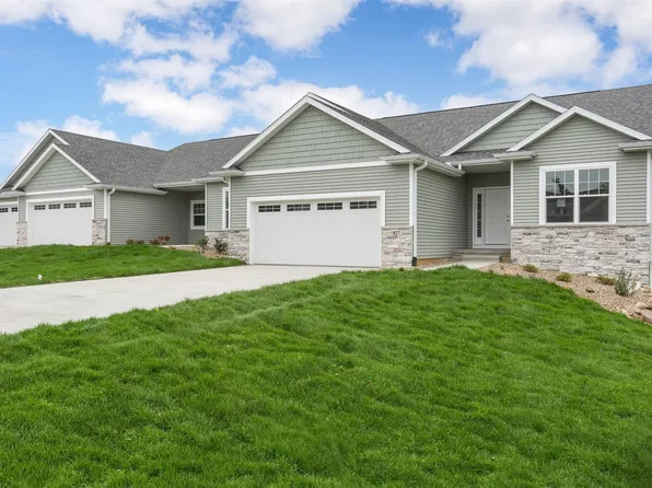 827 Tumble Grass Ct SE, Cedar Rapids, IA 52403