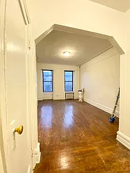 Rented by Manhattan Spaces