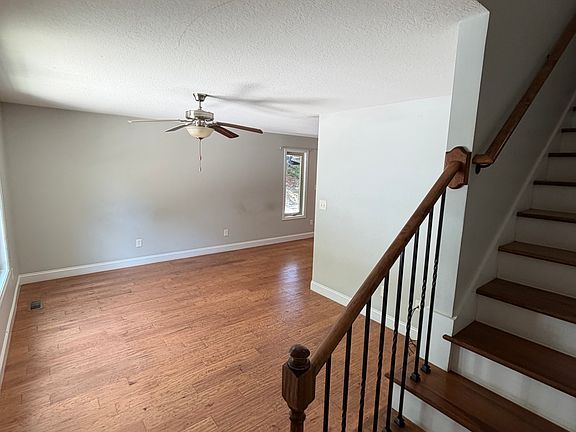 3rd image of 610 Sam Moses Ln #610