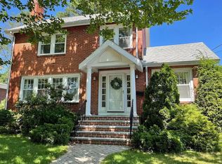 30 Lodge Rd, Belmont, MA 02478