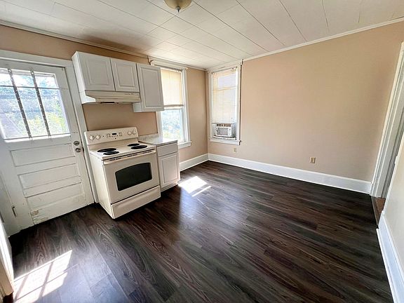 5th image of 25 Dilworth St #2