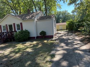 626 73rd St, Newport News, VA 23605