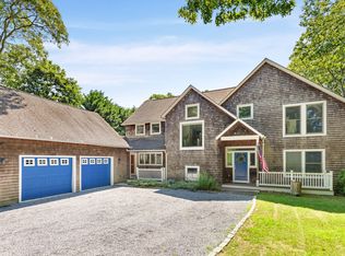 20 Bathgate Rd, Wainscott, NY 11975