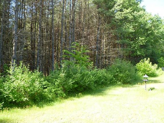 3rd image of 30 Spruce Park Dr