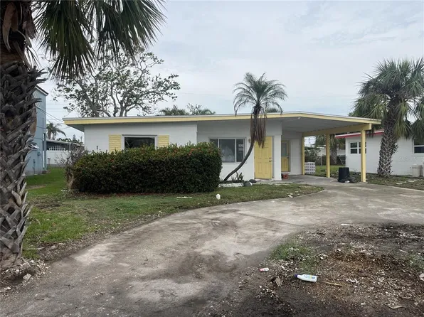 16014 Redington Dr, Redington Beach, FL 33708