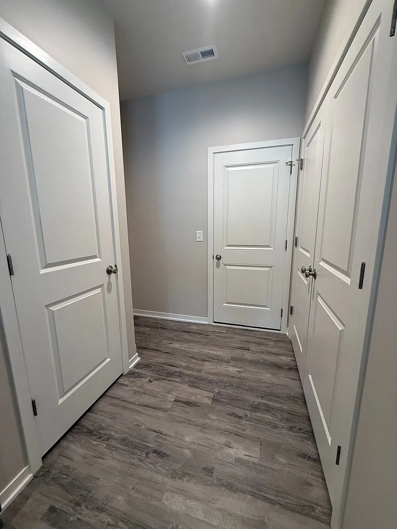 Brand New 3 bedroom/2.5 bath townhome in Waverly — Photo 2