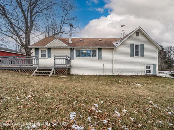 19717 S Chapin Rd, Elsie, MI 48831