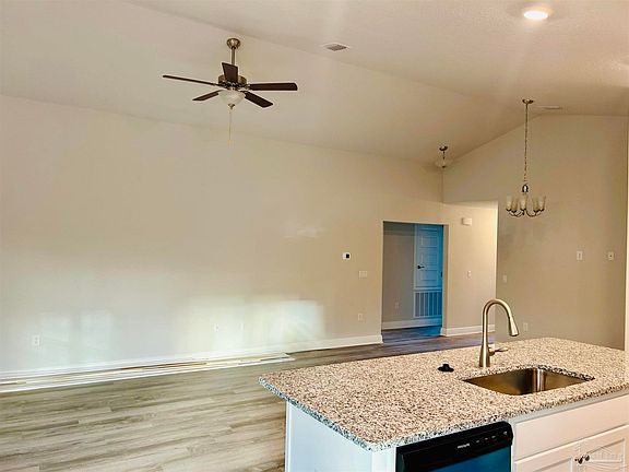 5th image of 12119 Emerald Heights Ln #9B