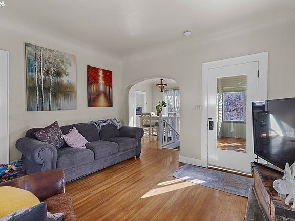 5th image of 1305 9th St