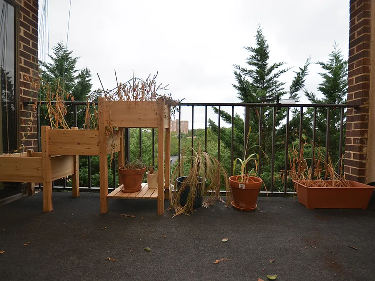 122 Roberts Ln #400 — Photo 21