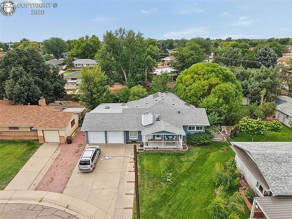 3rd image of 3234 Winston St