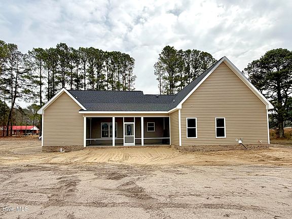 2nd image of 3118 Kelly Road