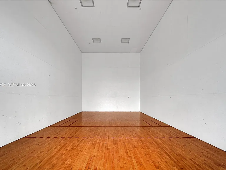 20281 E Country Club Dr #2209 — Photo 75
