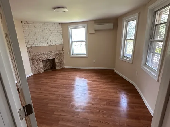 24 Union Pl Floor 1, Yonkers, NY 10701