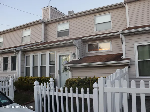 17 Anita St, Staten Island, NY 10314