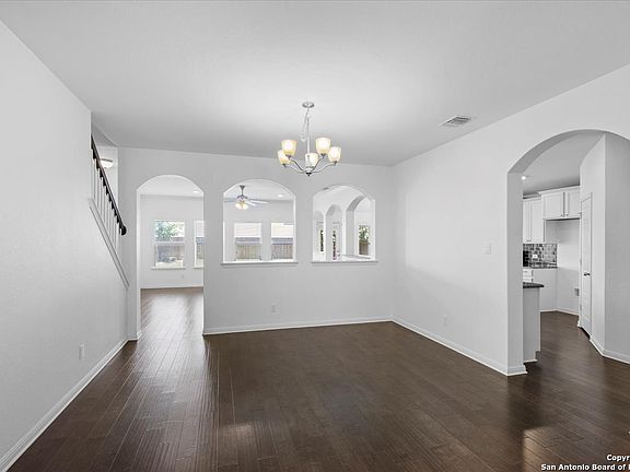4th image of 2229 LIGHTHOUSE DR
