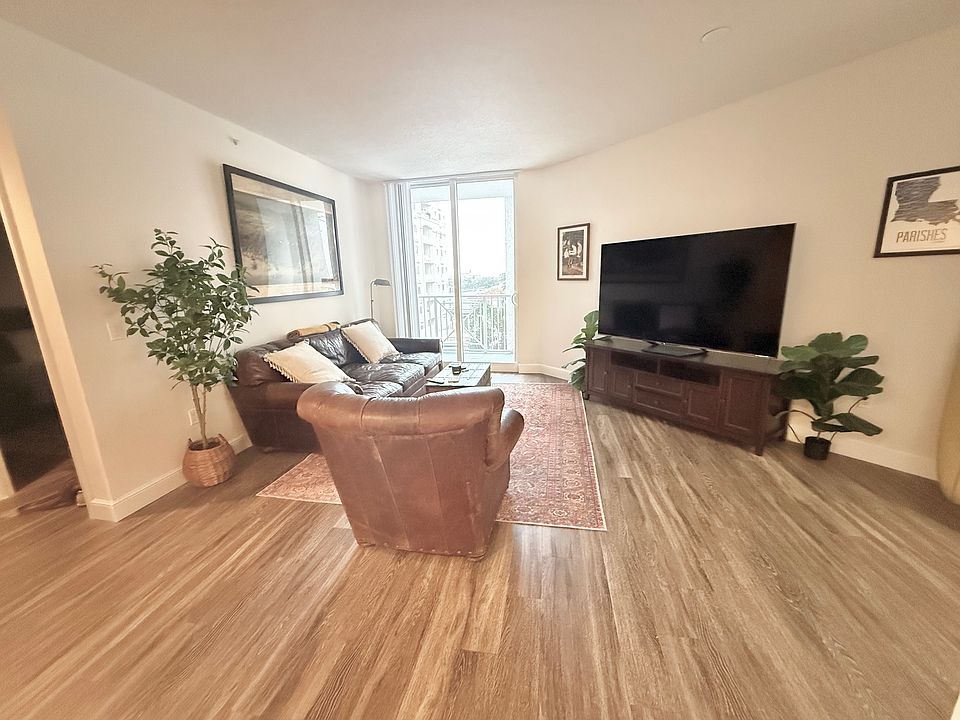 1st image of 255 Evernia St APT 1019