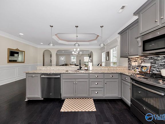 5th image of 6453 Midtowne Ln NW
