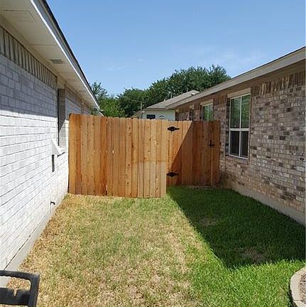 2nd image of 4439 Campo Verde Dr