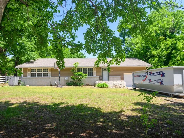 1005 W Pittman Ave, McLoud, OK 74851