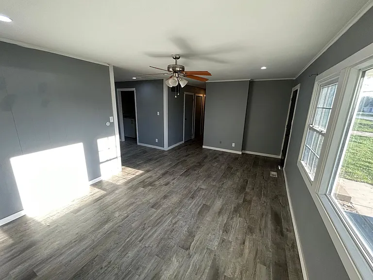4208 Sherman St NE — Photo 12