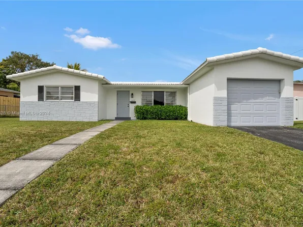 16242 SW 107th Ct, Miami, FL 33157