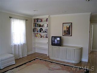 1st image of 152 Kent Shore Dr