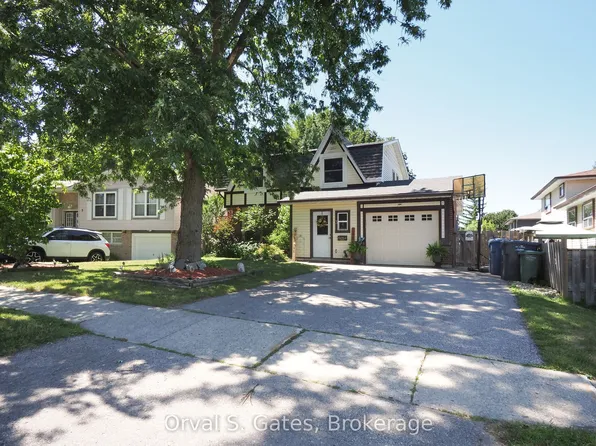 3 Queensdale Cres, Guelph, ON N1H 6W4