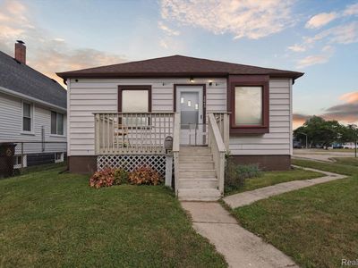 2843 5th St, Trenton, MI, 48183