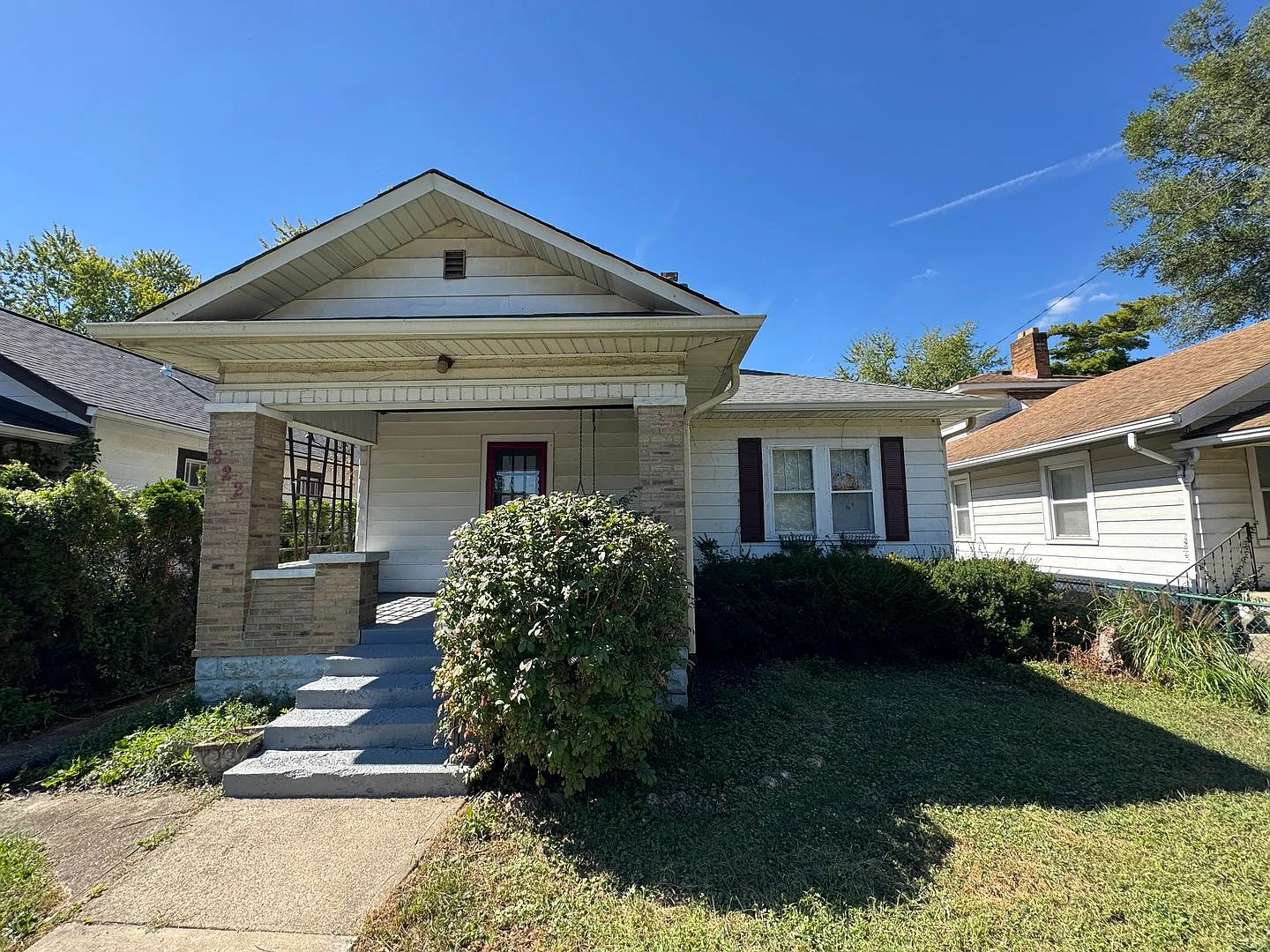 Tuxedo Park 2 Bed and 1 Bath — Photo 1
