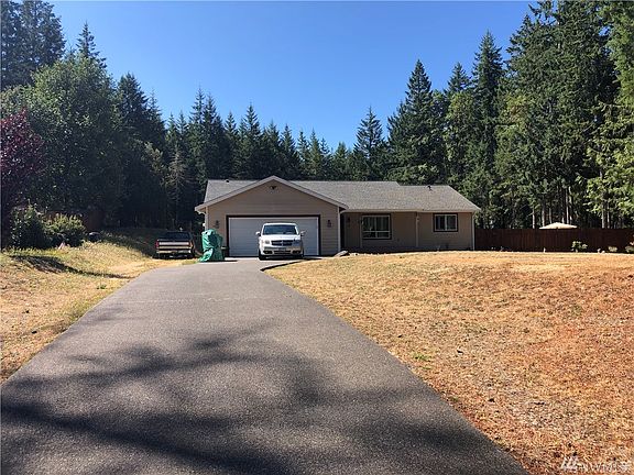 2nd image of 10 E Jarrett Dr